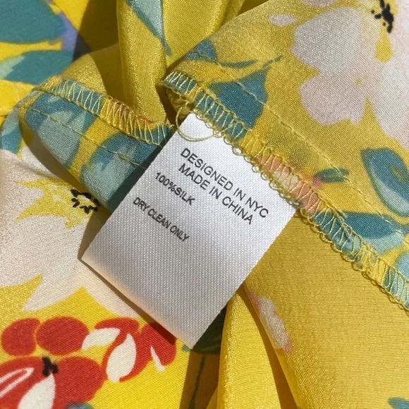 NWT Anthropologie Yumi Kim 100% Silk Floral Yellow Wrap Blouse Small​​​ - Picture 4 of 11